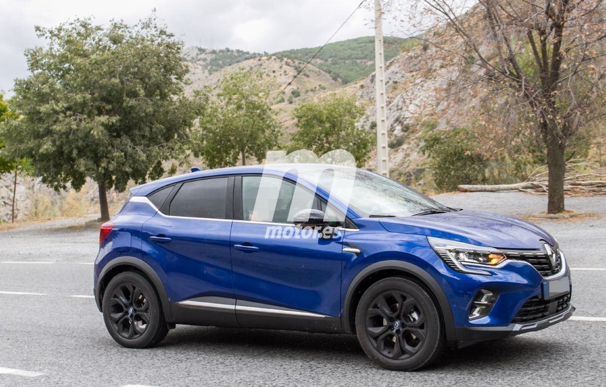 renault-captur-e-tech-fotos-espia-201960