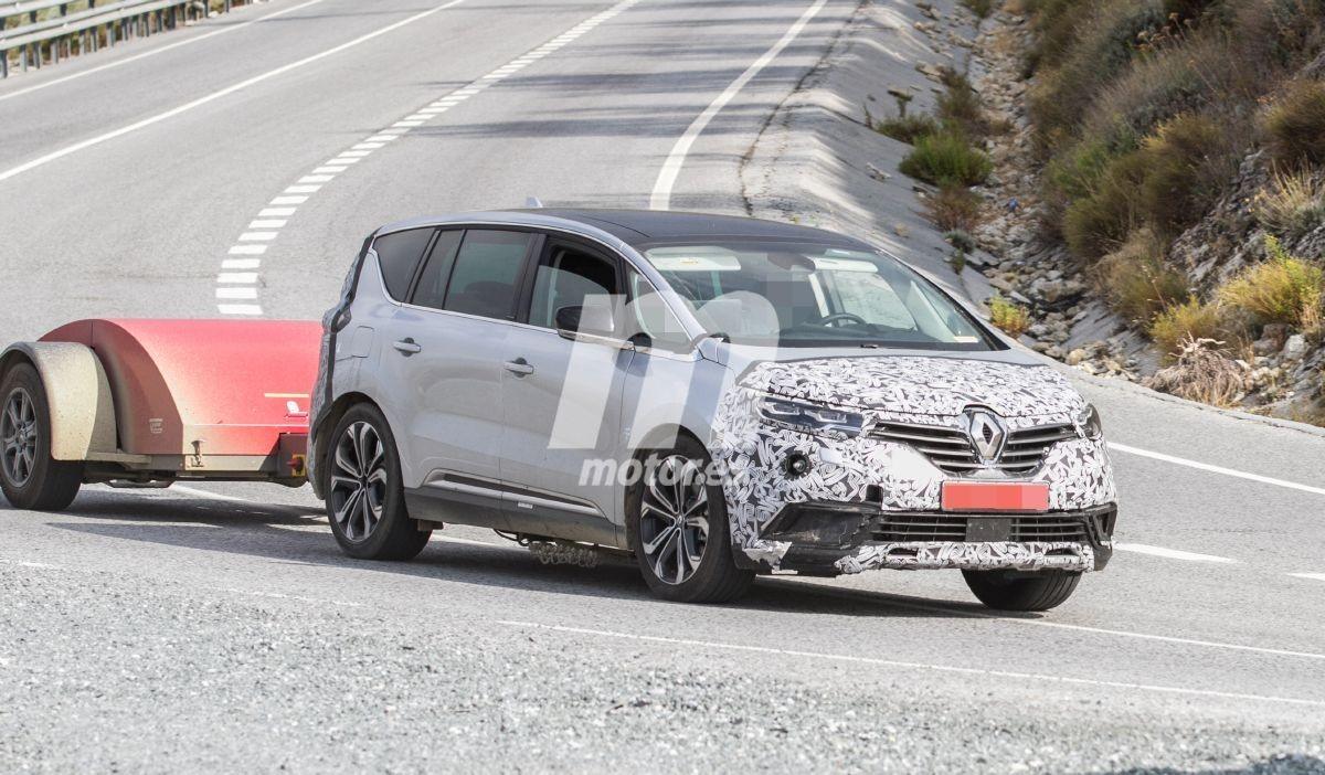 renault-espace-facelift-fotos-espia-2020