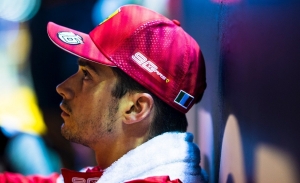 Vettel admite que entiende el enfado de Leclerc, quien reconoce que sobreactuó