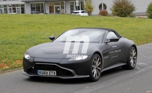 El nuevo Aston Martin Vantage Roadster exhibe su potencia en Nürburgring