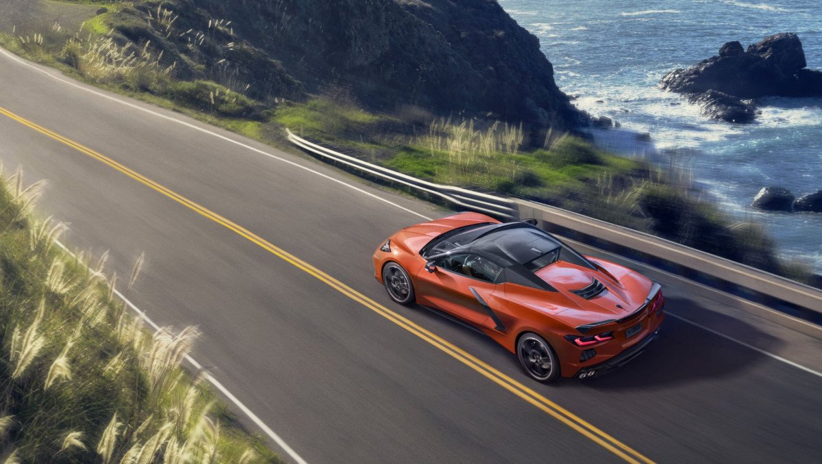 chevrolet-corvette-stingray-convertible-