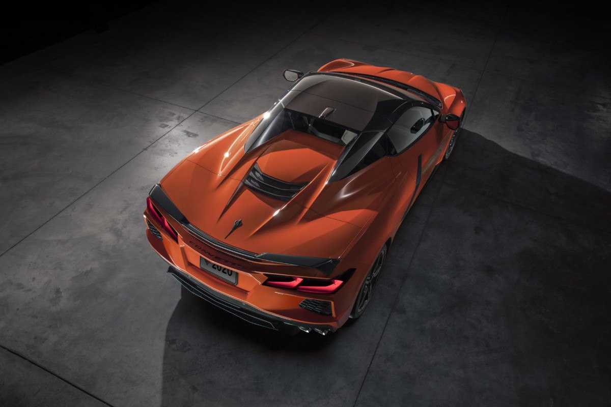 chevrolet-corvette-stingray-convertible-
