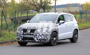 El CUPRA Ateca recibirá un lavado de cara y estas son sus primeras fotos espía