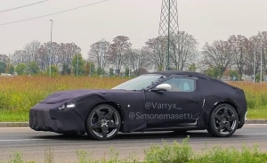 Ferrari está desarrollando una variante coupé cerrada del Portofino