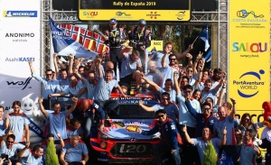 Hyundai acelera el paso en la lucha por el título de marcas del WRC