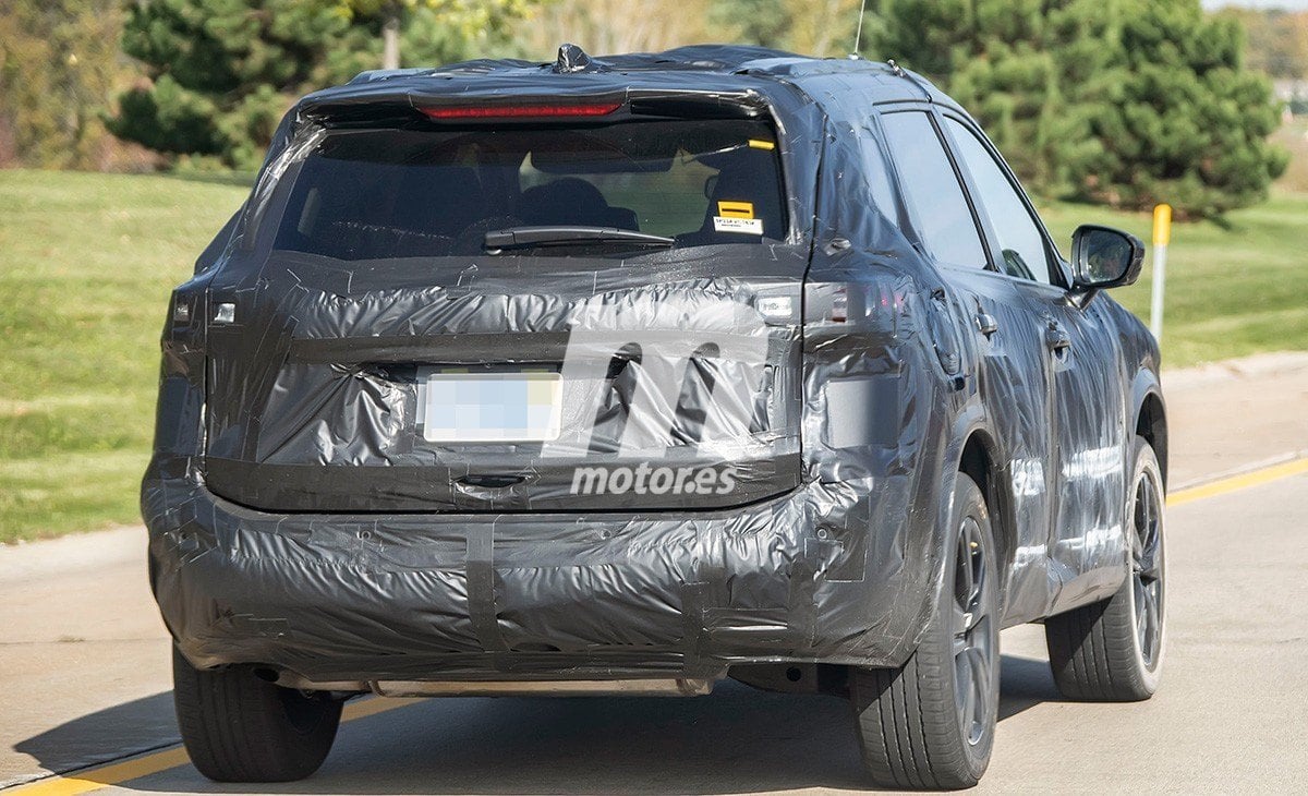 interior-nissan-x-trail-2021-fotos-espia