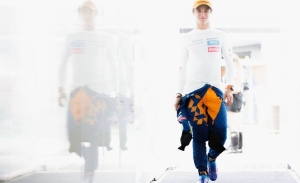 McLaren considera que la irresponsabilidad de Ferrari arruinó la carrera de Norris