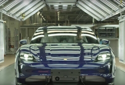 Porsche muestra un vídeo de la producción del nuevo Taycan en Zuffenhausen