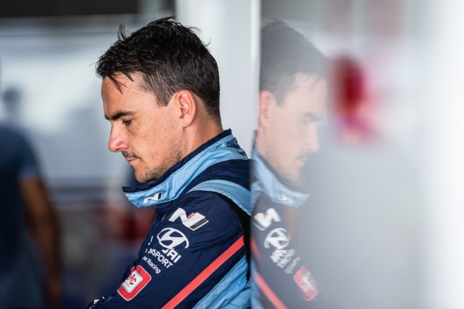 Norbert Micheliz defiende el liderato del WTCR en Suzuka