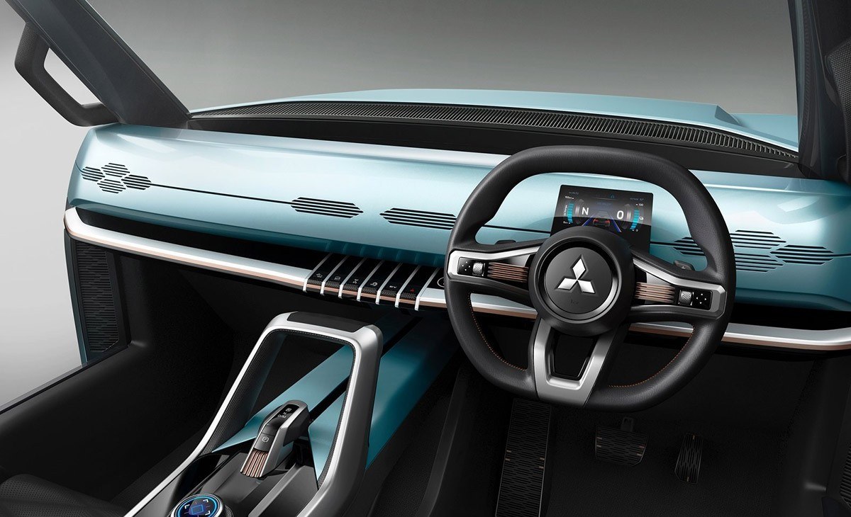 mitsubishi-mi-tech-concept-201961812-157