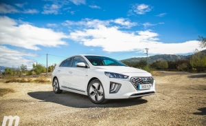 Prueba Hyundai IONIQ 2020, la gama más eléctrica de los coreanos