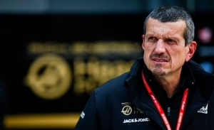 Steiner, sancionado por su mensaje de radio de Rusia en contra de los comisarios