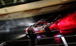 Dennis Olsen y Porsche conquistan las 9 Horas de Kyalami para ganar el IGTC