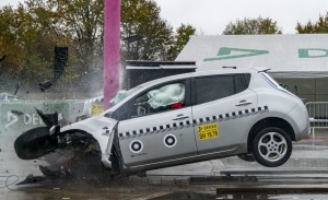 Un análisis de DEKRA califica la seguridad de los eléctricos al mismo nivel de la combustión