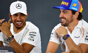 Hamilton, conmovido por las felicitaciones de Fernando Alonso y Ron Dennis