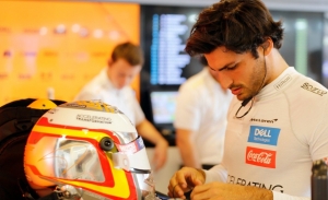 James Key: "Sainz sigue siendo igual de rápido, pero mucho más maduro"