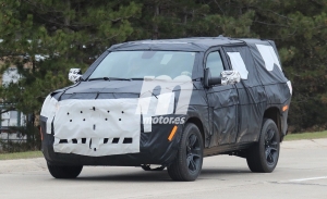 El desarrollo del nuevo Jeep Wagoneer avanza, ¡cazado un prototipo!