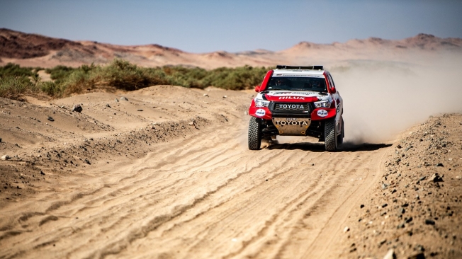 Yazeed Al-Rajhi gana el Ula Rally, Fernando Alonso termina tercero