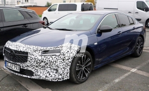 El nuevo Opel Insignia 2020 pierde camuflaje en estas fotos espía