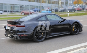 El prototipo del Porsche 911 Turbo S "cola de pato" con todo detalle