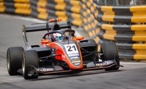 Richard Verschoor sorprende y gana su primer GP de Macao de Fórmula 3