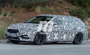 El nuevo SEAT León ST 2020 es cazado a plena luz del día