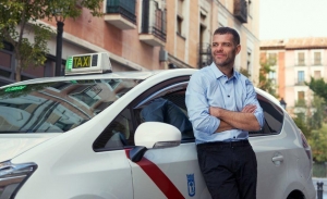 Uber ya trabaja con taxis en España, aunque no con muchos
