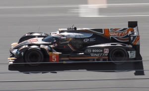Ben Hanley lidera el FP1 de las 8 Horas de Bahrein con el Ginetta #5