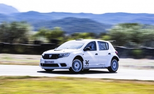 El Dacia Sandero R4 debutará en el WRC en el Rally de Montecarlo