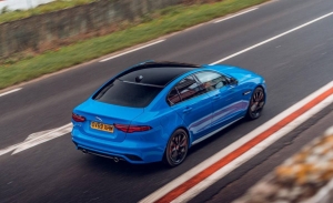 Jaguar XE Reims Edition: solo 200 unidades como tributo al D-Type del 54