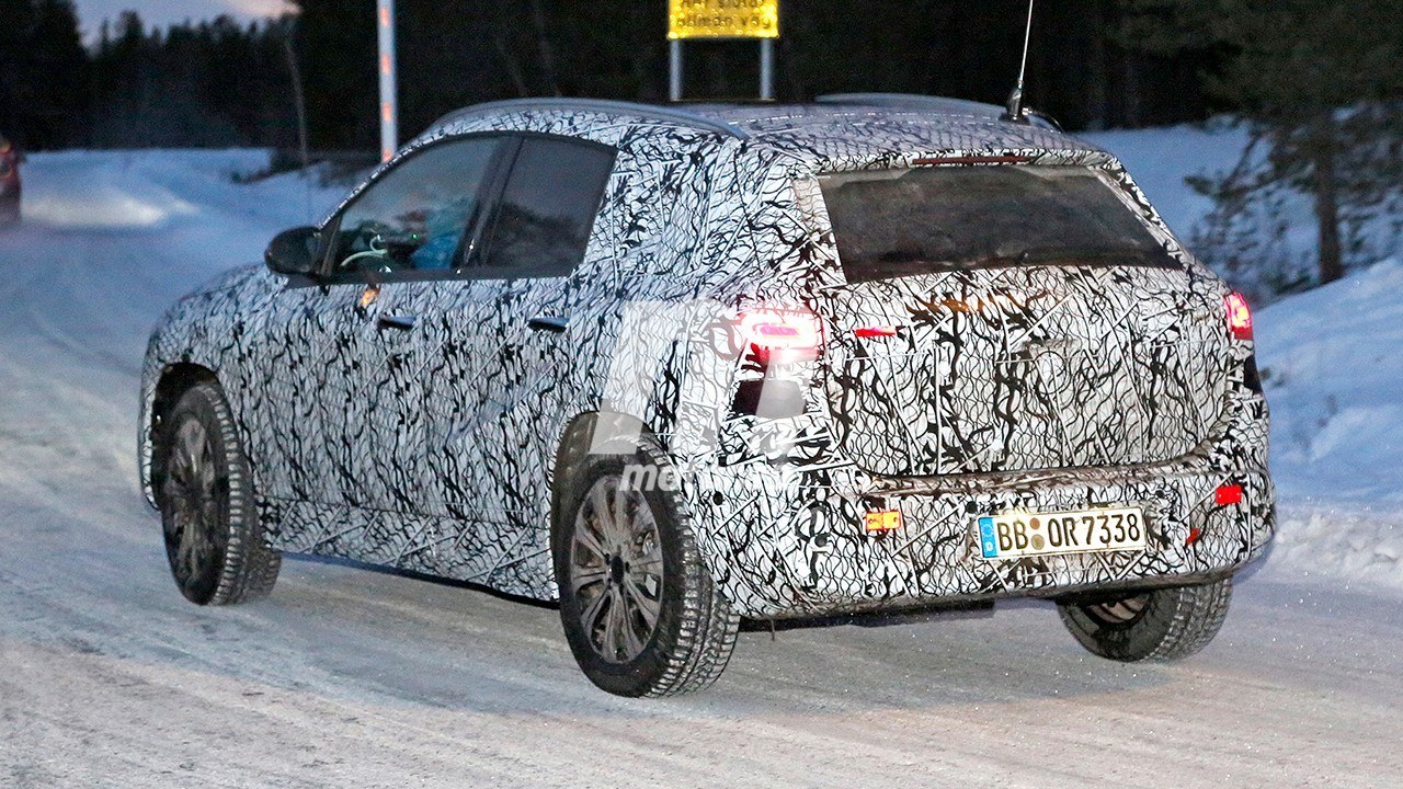 mercedes-eqa-2021-fotos-espia-invierno-2