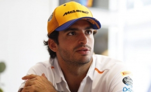 Sainz repasa su mejor temporada en la F1: "Sienta genial cumplir los objetivos"