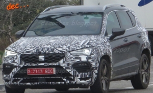 El SEAT Ateca Facelift 2020 posa en unas fotos espía desvelando el diseño del frontal