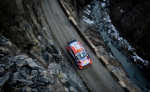 Thierry Neuville puede con Toyota y conquista el Rally de Montecarlo