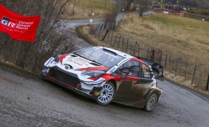 Elfyn Evans resiste los ataques de Ogier en el Rally de Montecarlo
