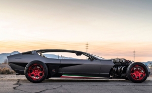 El brutal Lamborghini Espada cyberpunk de Danton Art Kustoms a subasta