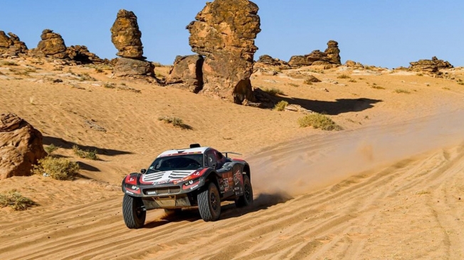 Mathieu Serradori, el gran verso libre entre los colosos del Dakar