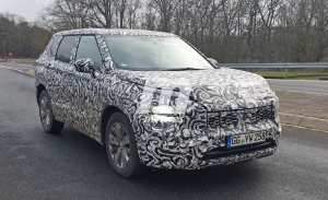 Nuevas fotos espía de la cuarta generación del Mitsubishi Outlander, que llega en 2021
