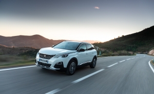 Prueba Peugeot 3008 Hybrid4, un paso lógico y bien presentado (con vídeo)