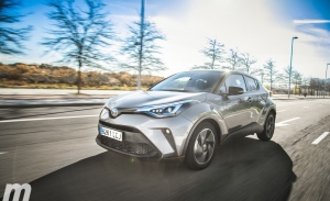 Prueba Toyota C-HR 2.0 Hybrid 184 CV, sensatez con un punto de emoción (con vídeo)