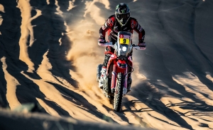 Ricky Brabec conquista su primer Dakar en motos junto a Honda