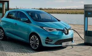 ¿Un IVA reducido para coches eléctricos? El Gobierno estudia implantarlo