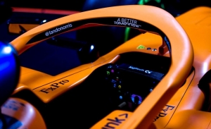 El McLaren MCL35 debuta con un shakedown en Barcelona