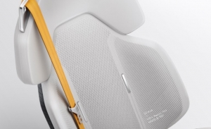 Polestar apuesta por una tecnología de reciclado de materiales sin plásticos