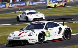 Porsche completa su alineación para las 24 Horas de Le Mans 2020