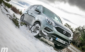 Prueba SsangYong Rexton D22 4X4: Cualidades de SUV, capacidades de todoterreno (con vídeo)