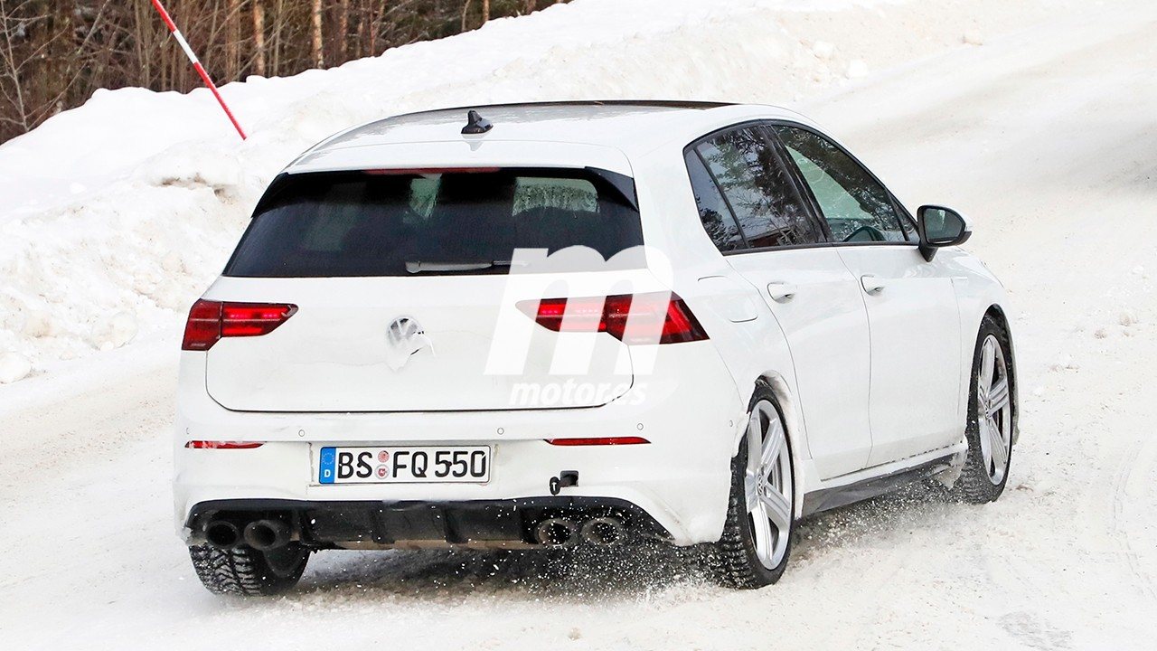 volkswagen-golf-r-2021-fotos-espia-202064777-1581436796_13.jpg