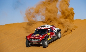 Sainz apoya a Calleja: "No me cabe duda que lo del Dakar fue coronavirus"