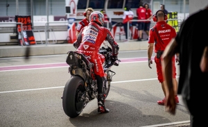 El COVID-19 retrasa la eventual renovación de Petrucci con Ducati