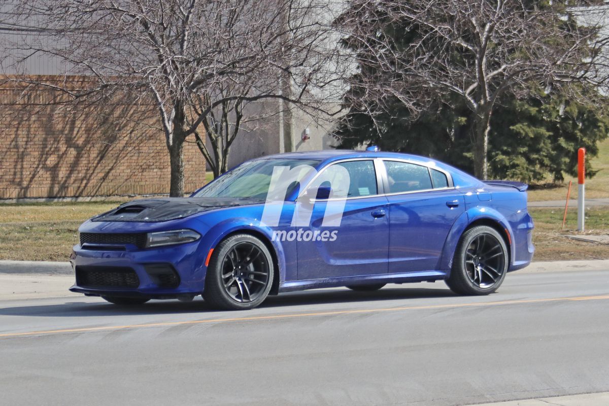 dodge-charger-srt-hellcat-redeye-fotos-e